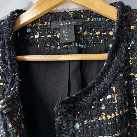 ✅ SALE 🖤 Tahari Women’s Collarless Tweed Metallic Blazer Jacket - Picture 7 of 10